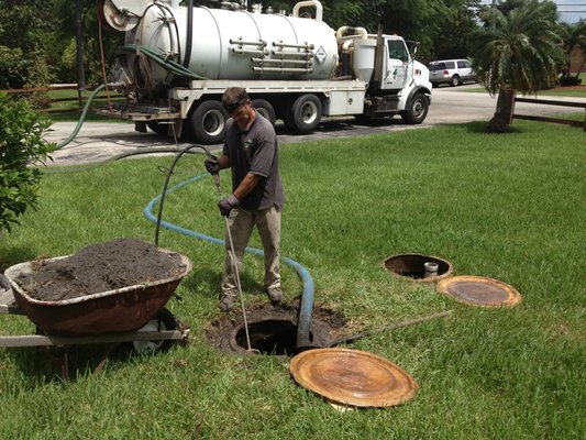 septic tank cleaning cost texas cities 
      zip batch